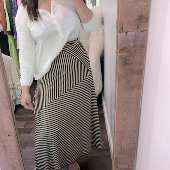 New Directions striped maxi skirt size small - Picture 1 of 6